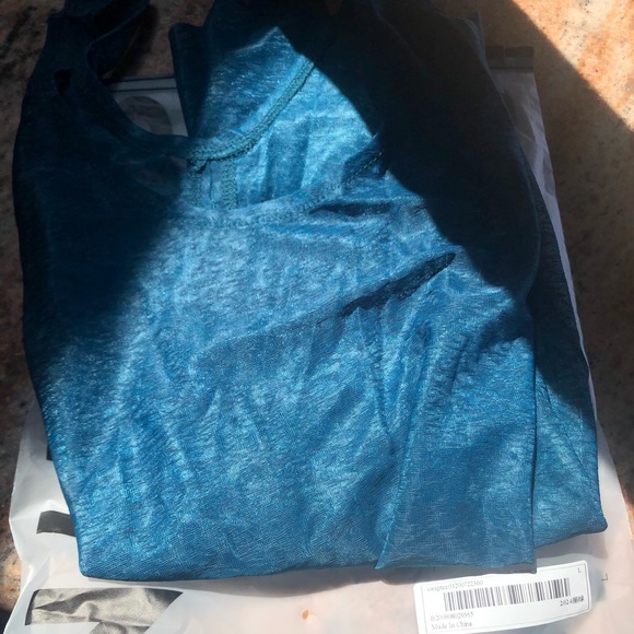 SHEIN Semi-Sheer Slub Knit Drop Armhole Tank Top - Picture 3 of 3